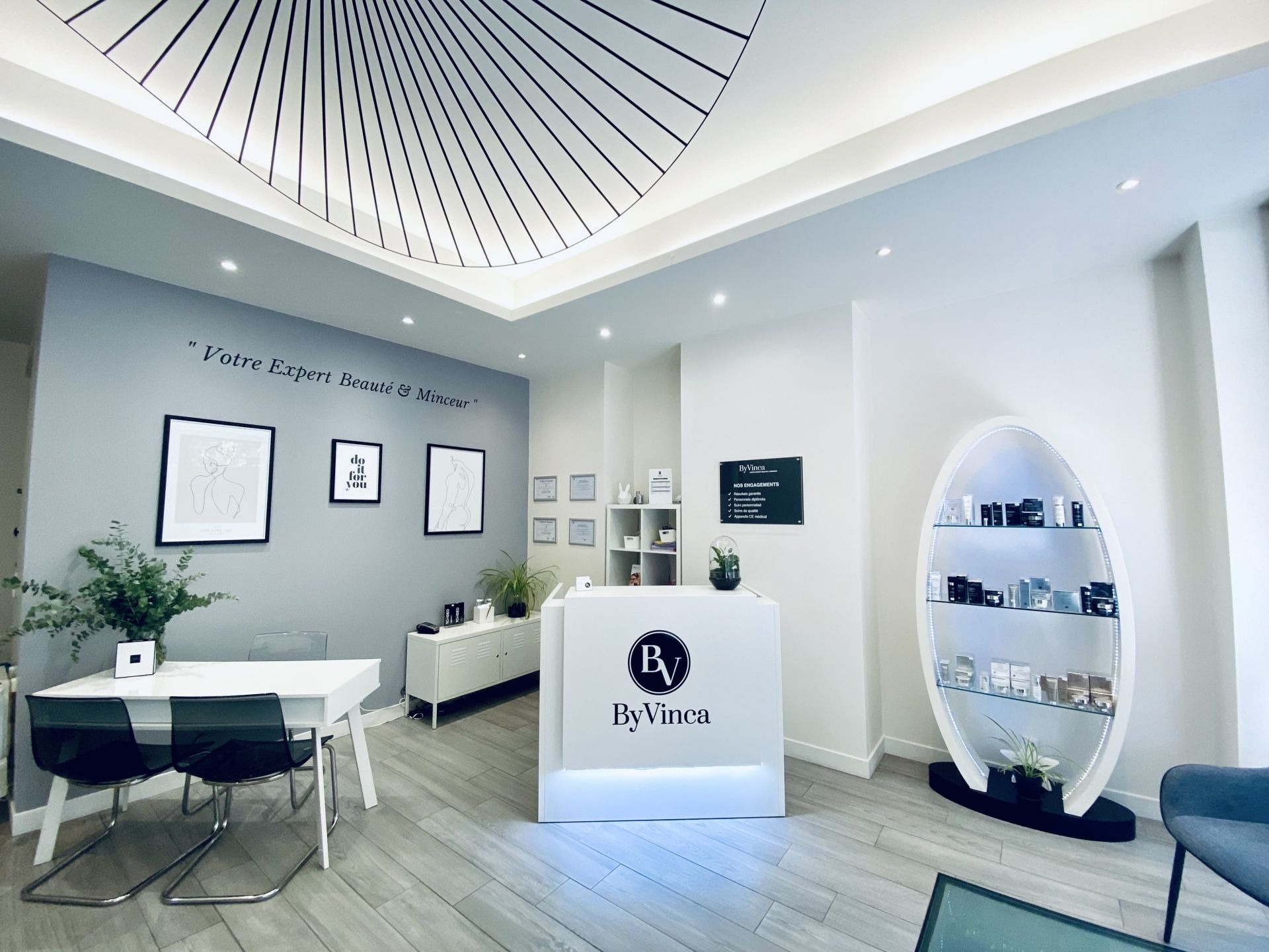 Centre esthétique expert en épilation définitive et de cryolipolyse à Paris 14